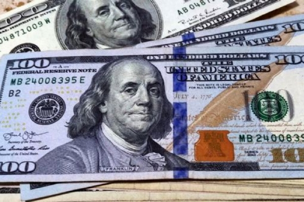  El dólar blue sigue imparable: supera los $480